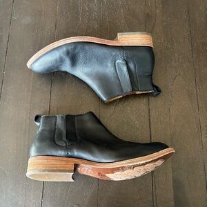 listing-status-banner